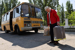 Жители Новой Каховки начали возвращаться в свои дома