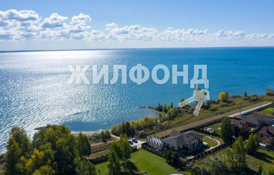 Вид на посёлок Голубой Залив. Фото © novosibirsk.cian.ru