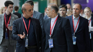 На ПМЭФ пройдут мастер-классы по созданию экосумок в специальном "Зелёном фургоне"