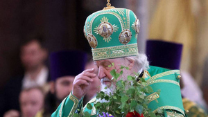 Патриарх Кирилл перечислил 1 млн пострадавшим от прорыва дамбы Каховской ГЭС
