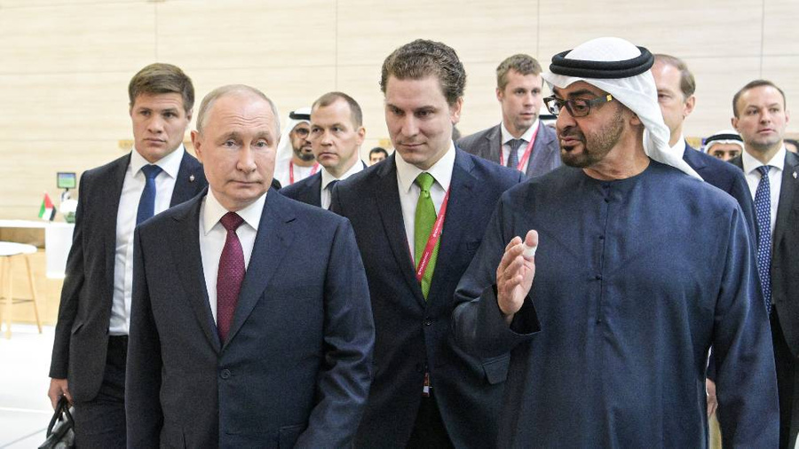 Путин поблагодарил президента ОАЭ за помощь в обмене пленными с Украиной