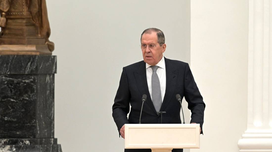 Лавров: Россия должна гарантировать себе безопасность сама без оглядки на Запад