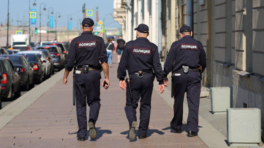 Бывший чиновник заделался в наркодилеры и попался с целым пакетом мефедрона в Москве