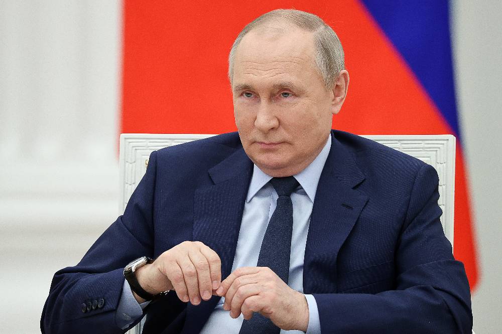 Путин отметил огромную работу СМИ по объединению российского общества