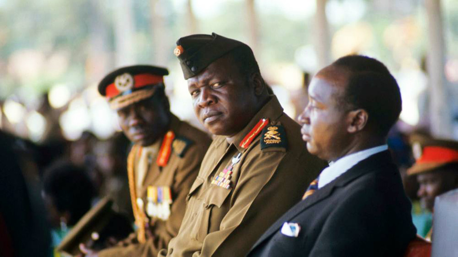 Президент Уганды генерал Иди Амин, свергнутый в 1979 году (в центре). Обложка © ТАСС / imago images / Sven Simon