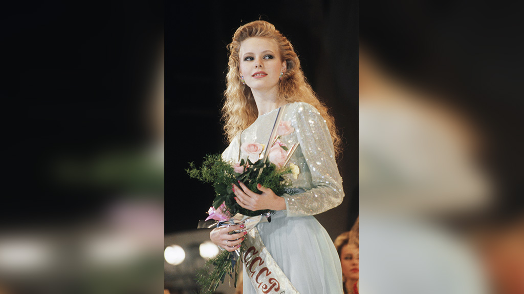 Мария Кежа — победительница конкурса "Мисс СССР – 1990". Фото © ТАСС / Морковкин Анатолий, Хамельянин Геннадий