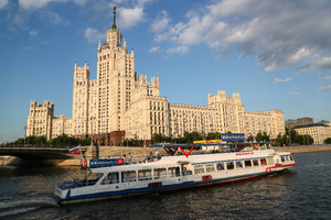 Движение по Москве-реке временно приостановлено