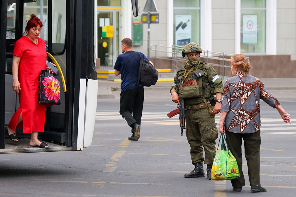 В Миллерово временно разместят пассажиров автобусов, перенаправленных с трассы М4