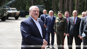 Лукашенко заявил о договорённости дать гарантии бойцам ЧВК "Вагнер" в ответ на остановку мятежа