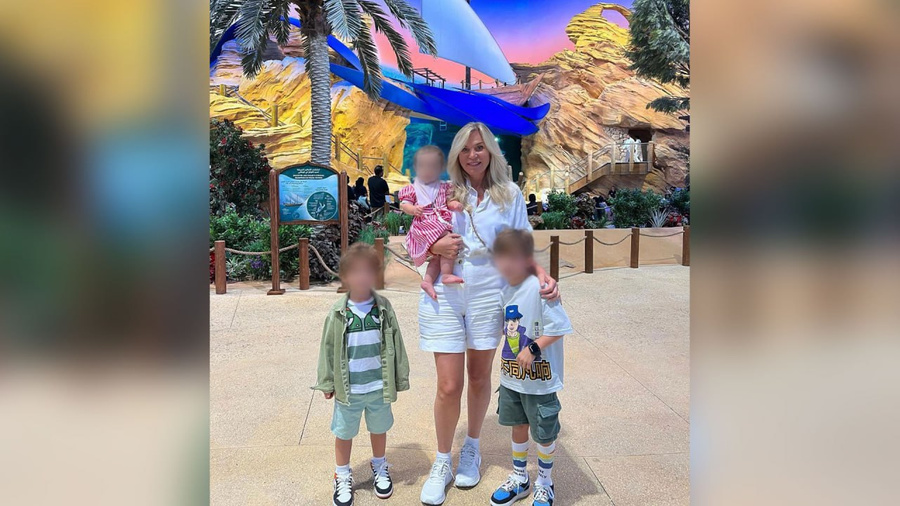 Марина Юдашкина с внуками. Фото © Instagram (соцсеть запрещена в России, принадлежит признанной экстремистской корпорации Meta) / marinayudashkina