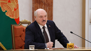 Лукашенко: Если рухнет Россия, то все окажутся под обломками