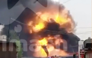 Огромный "гриб" от взрыва на химзаводе в Нижнем Новгороде попал на видео