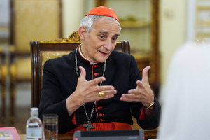 Посланник Ватикана обсудил с патриархом Кириллом Украину и пригласил его в Болонью