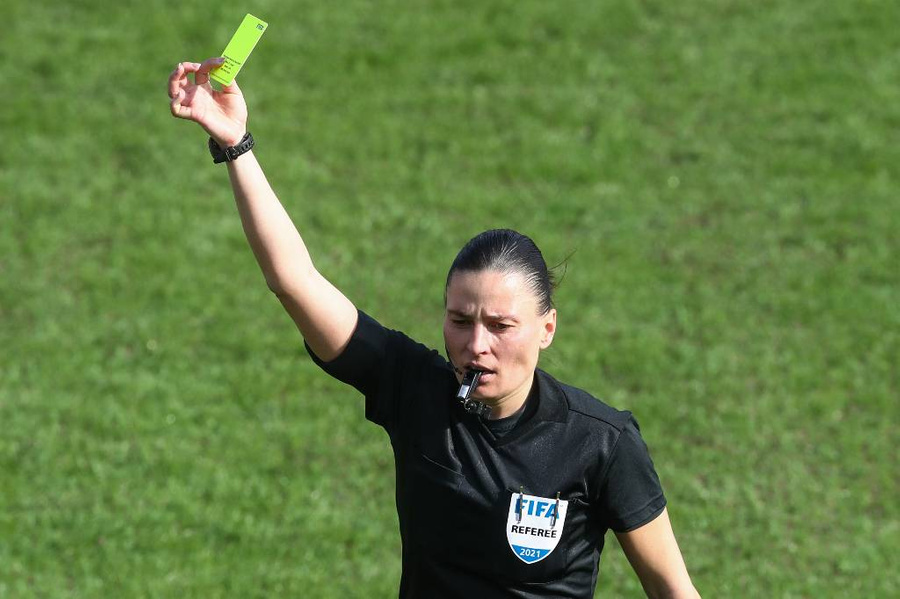 Арбитр Анастасия Пустовойтова. Фото © ТАСС / Станислав Красильников