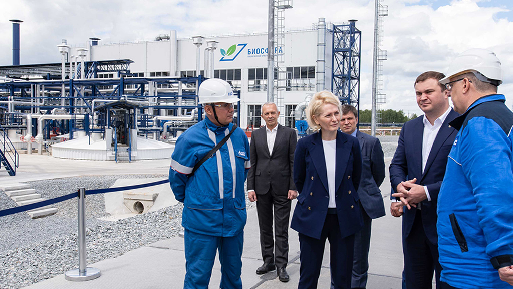 Вице-премьер РФ Виктория Абрамченко дала оценку работе Омского НПЗ по реализации проекта 