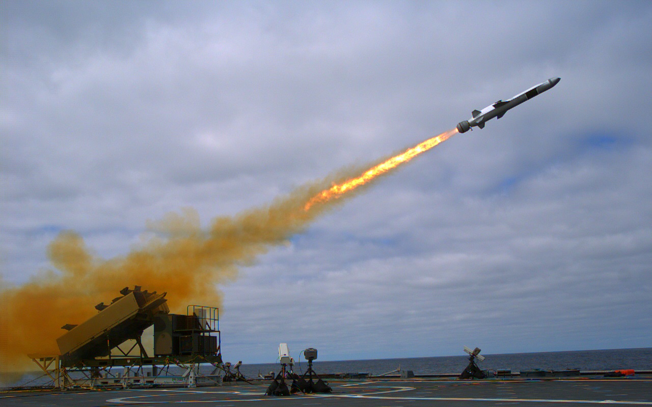 Пуск ракеты Naval Strike Missile. Фото © Wikipedia / U.S. Navy