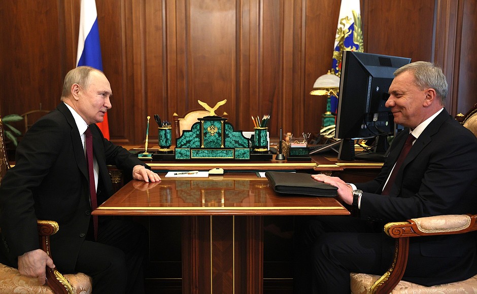 Путин на встрече с Борисовым обсудил развитие космической программы 