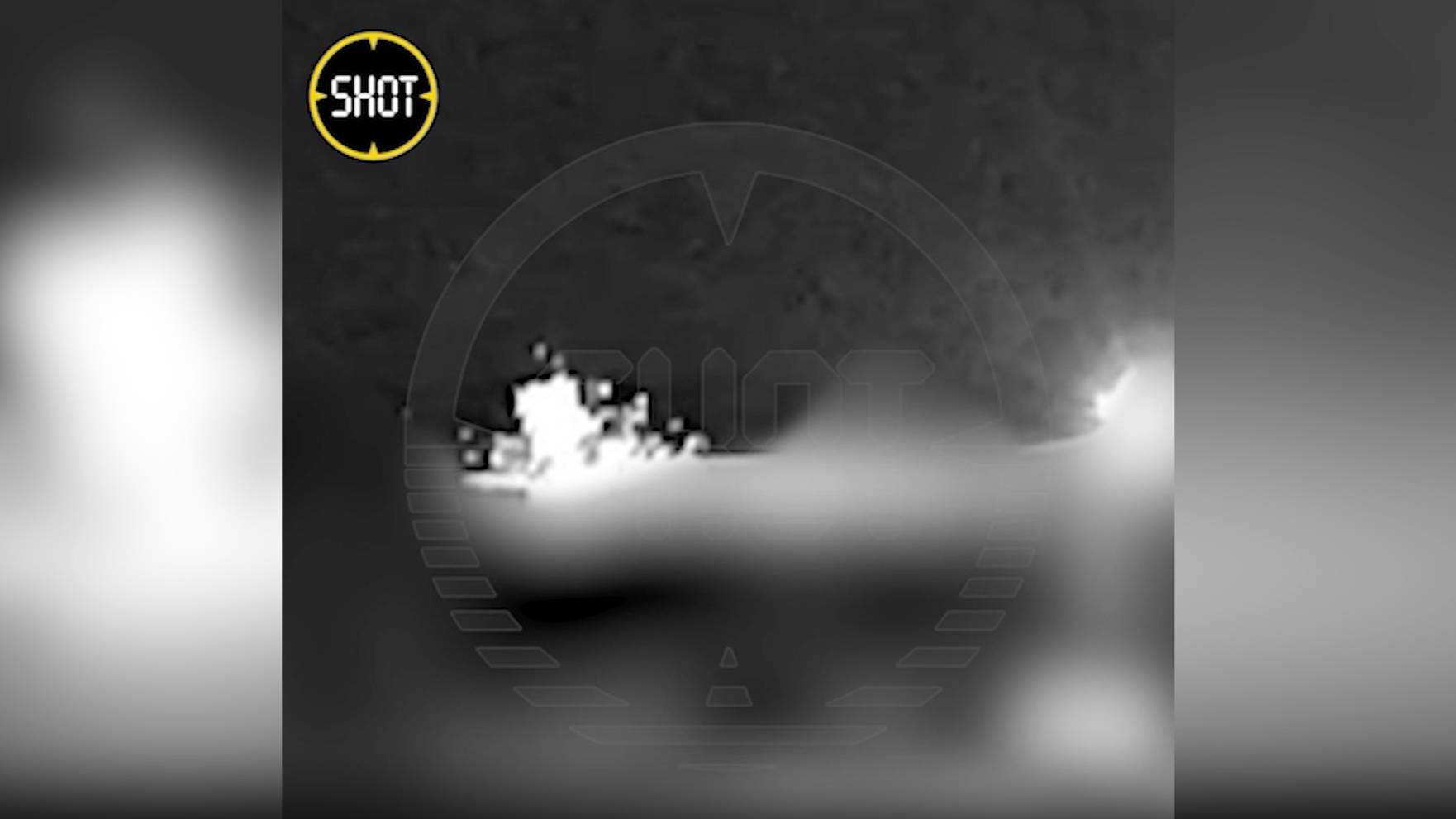 Появилось видео с моментом падения осколков украинского снаряда под Белгородом