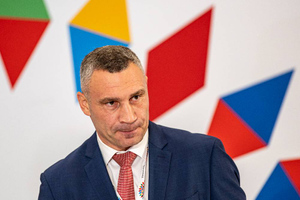 Зеленского уличили в желании снять Кличко с поста мэра Киева