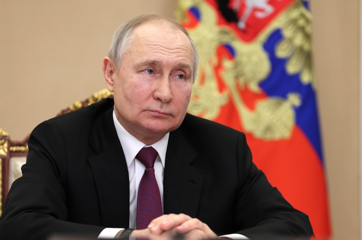 Путин в приветственной телеграмме назвал своевременным девиз предстоящего ПМЭФ