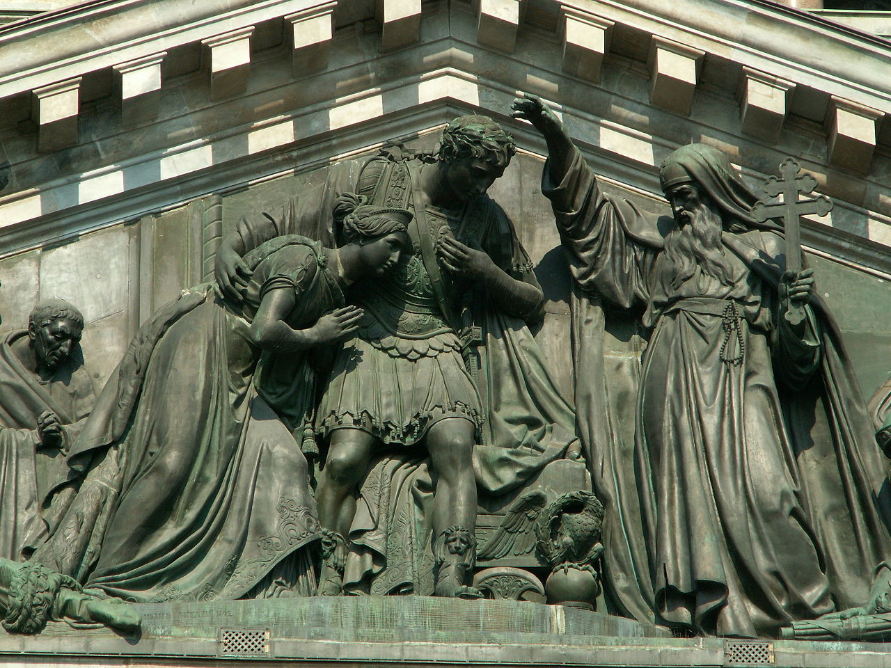 Барельеф на Исаакиевском соборе "Встреча Исаакия Далматского с императором Феодосием". Фото © Wikipedia / LoKi