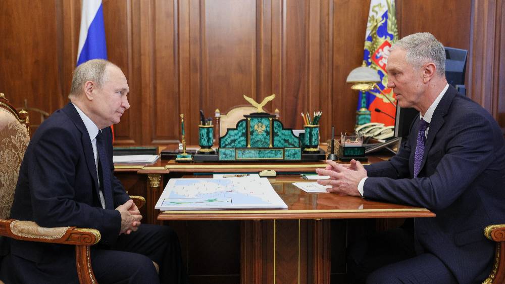 Путин обсудил с Сальдо ситуацию после подрыва ВСУ дамбы Каховской ГЭС