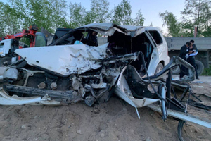 Перевозивший шесть человек таксист-нелегал попал в смертельное ДТП в Якутии