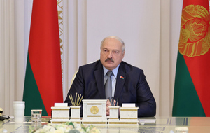 Лукашенко уличил Киев в подрыве Каховской ГЭС со словами "на воре и шапка горит"
