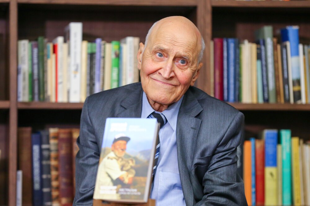 17 июня отмечает именины телеведущий Николай Дроздов. Фото © Агентство "Москва" / Сергей Ведяшкин