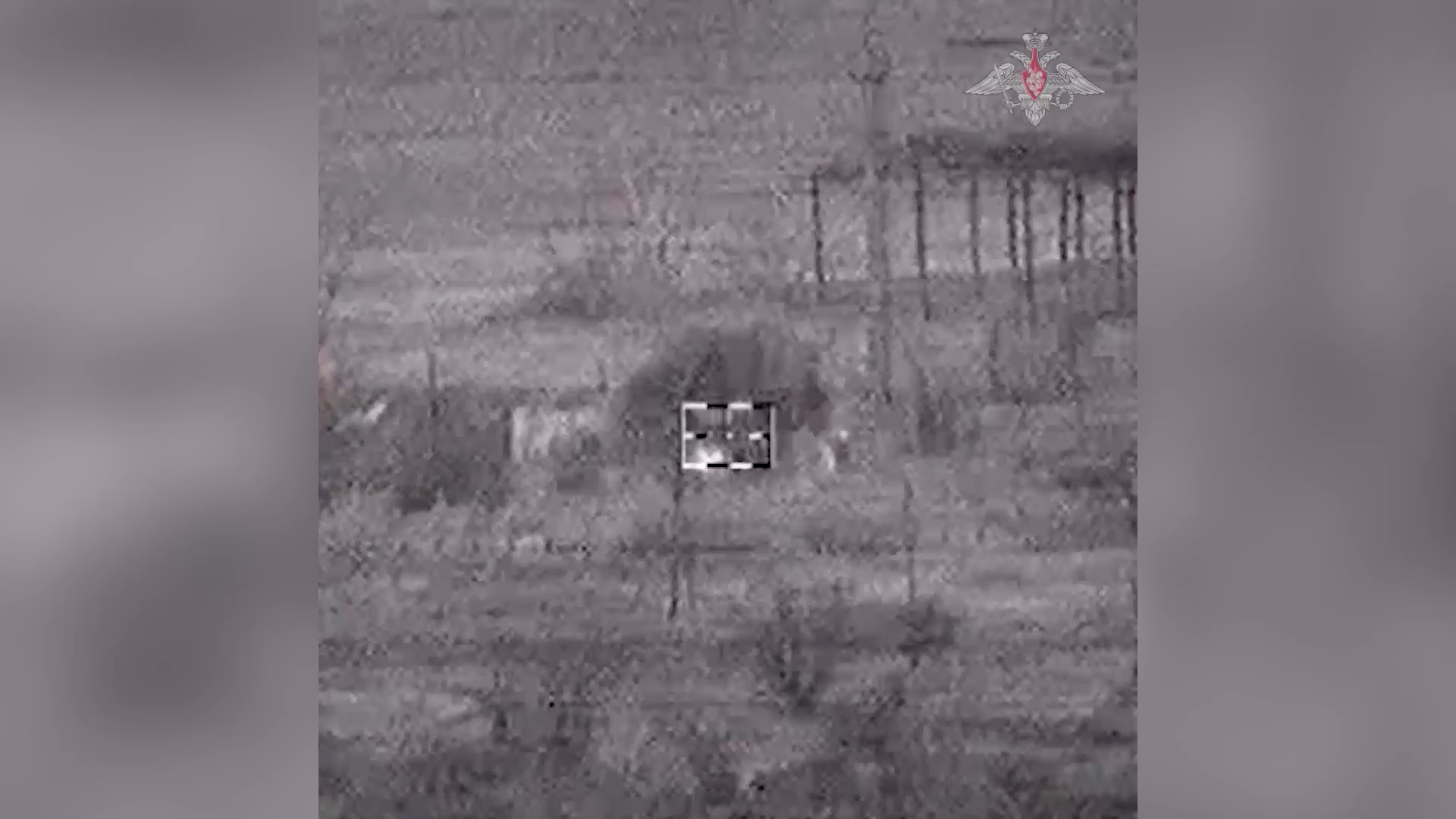 Минобороны показало видео уничтожения командного пункта ВСУ вертолётом Ка-52