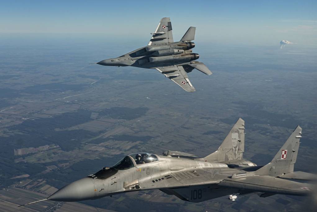 Польша озвучила сроки поставки Киеву F-16, но призывает не ждать, а продолжать контрнаступление