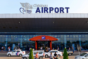 Стрелявший в аэропорту Кишинёва мужчина скрывался от следствия