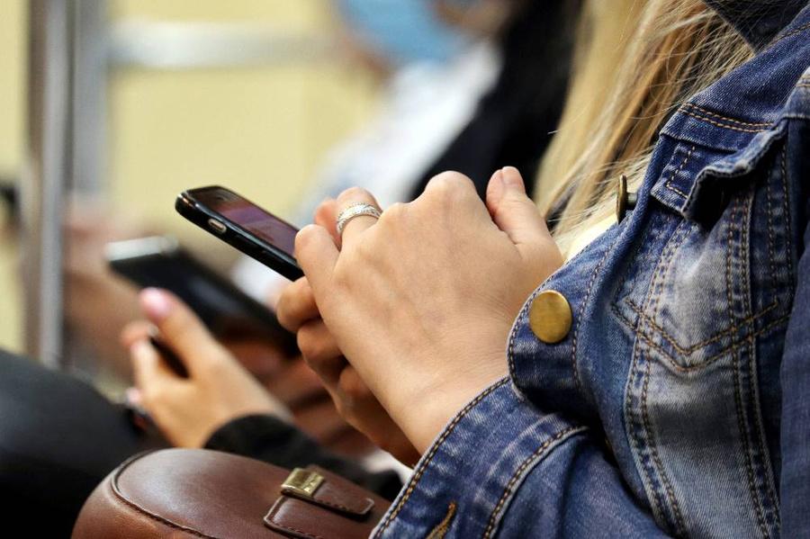 В России замерили скорость мобильного интернета. Обложка © ТАСС / Олег Елков