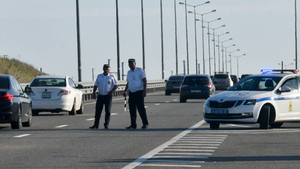 Аксёнов рассказал, кто отвечает за проезд по Крымскому мосту