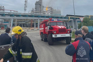 На заводе "Сибур-Нефтехим" в Дзержинске ликвидируют последствия пожара