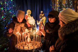 Киев унизил миллионы верующих, украв у них Рождество, заявил публицист