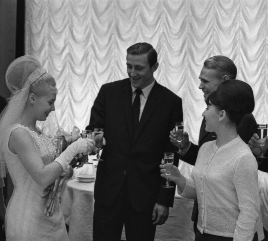 Как отмечали свадьбы в СССР. Фото © Фотохроника ТАСС