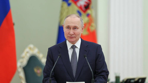 Путин пошутил по поводу зависимости европейских политиков от США