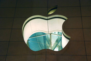 Apple хочет выпускать iPhone с революционным дисплеем