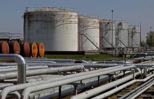 Россия дополнительно сократит экспорт нефти