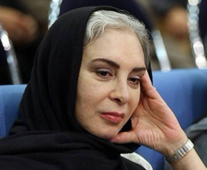 В Иране актрису приговорили к двум годам тюрьмы за отказ от хиджаба