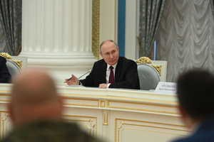 Путин пошутил об исчерпанном ещё в прошлом веке "лимите на революции"