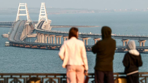 На Крымском мосту увеличили число пунктов досмотра