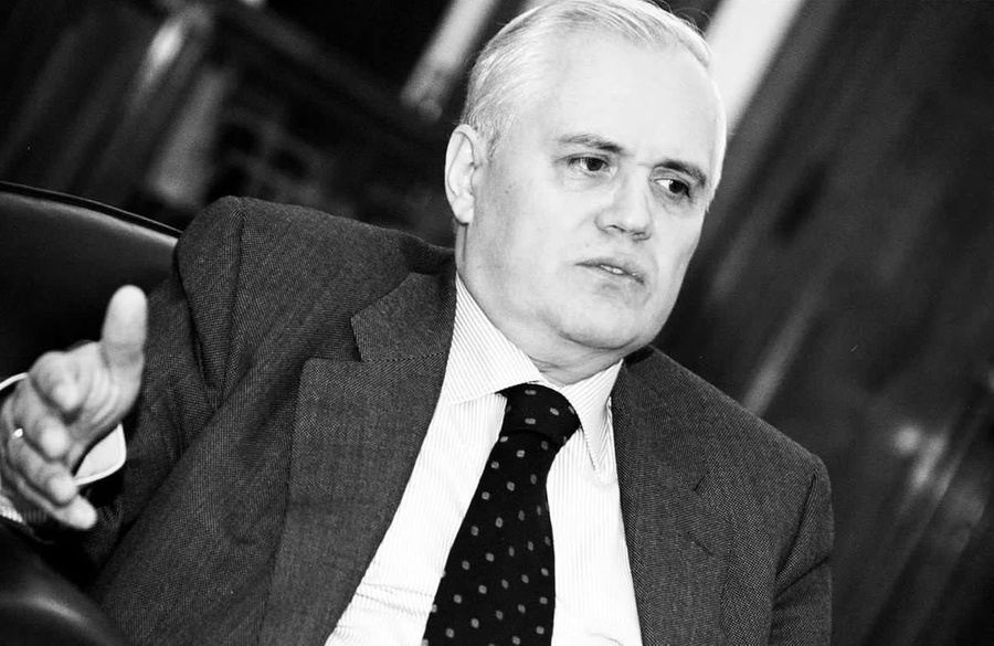 Милан Милутинович. Обложка © Instagram (заблокирован в России, принадлежит признанной экстремистской корпорации Meta) / ivica.dacic.rs
