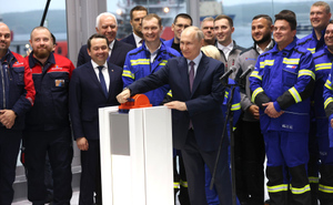Путин: Для движения по Севморпути нужны новые ледоколы "самого большого класса"