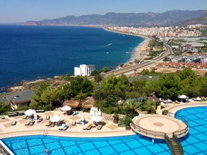 Сейсмолог оценил угрозу землетрясений на турецких курортах