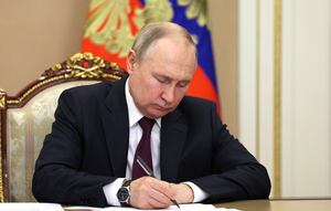 Путин подписал закон о праве Минюста проводить внеплановые проверки иноагентов