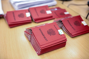 Призывникам в отдельных случаях разрешат заключать годовой контракт с ВС РФ