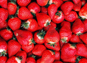 Учёные выявили полезные для мозга свойства клубники