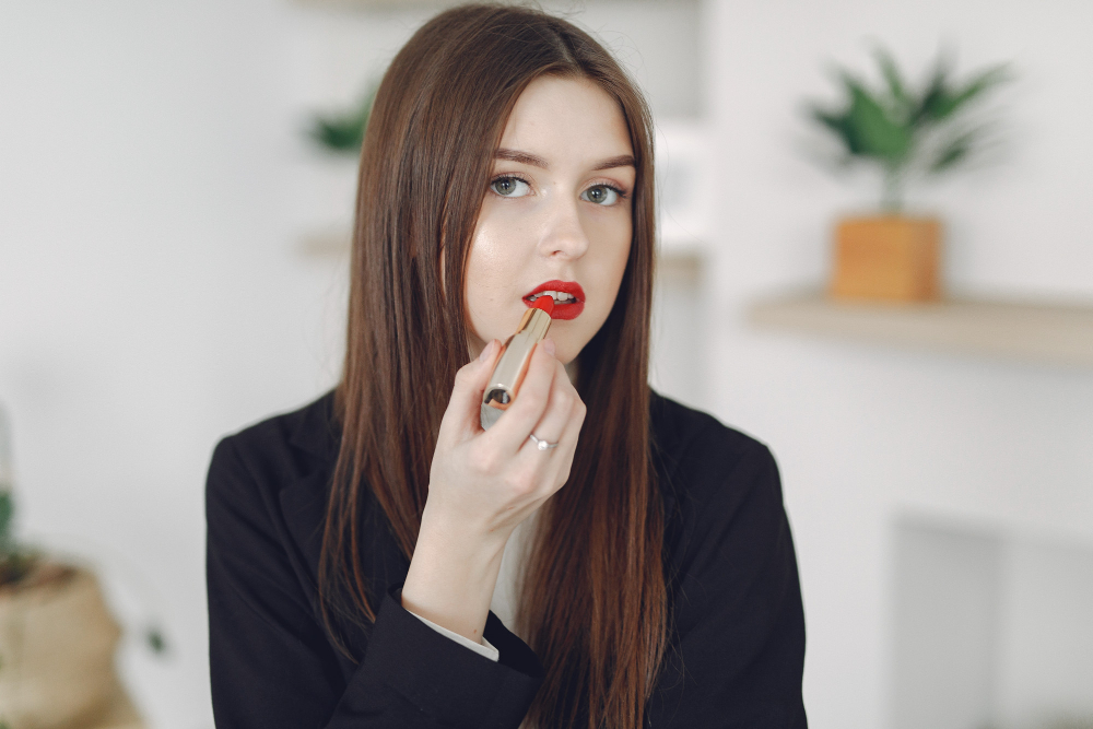 29 июля — Международный день помады. Фото © Freepik / prostooleh